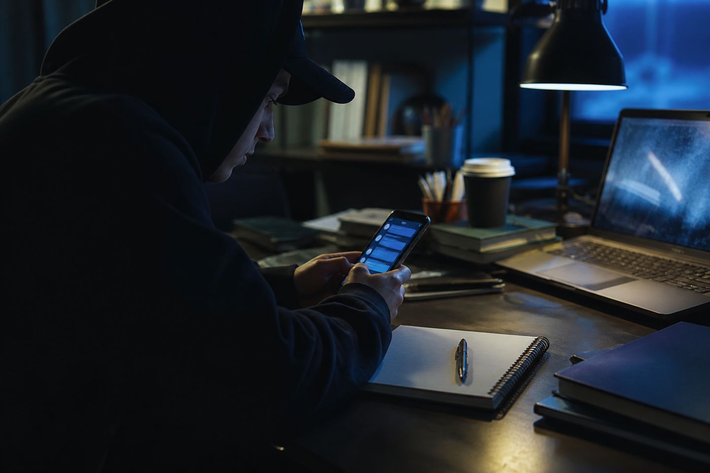 A user is engaged in a discussion about Hidden Wiki resources on Telegram.